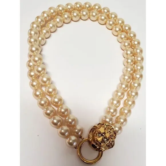 VTG KJL Avon Necklace Lion Head Clasp Faux Pearl 80's Kenneth J. Lane Signed - Picture 1 of 12